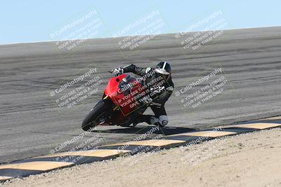 media/Oct-13-2025-Moto Forza (Mon) [[a66d839500]]/3-B Group/Session 2 (Bowl)/